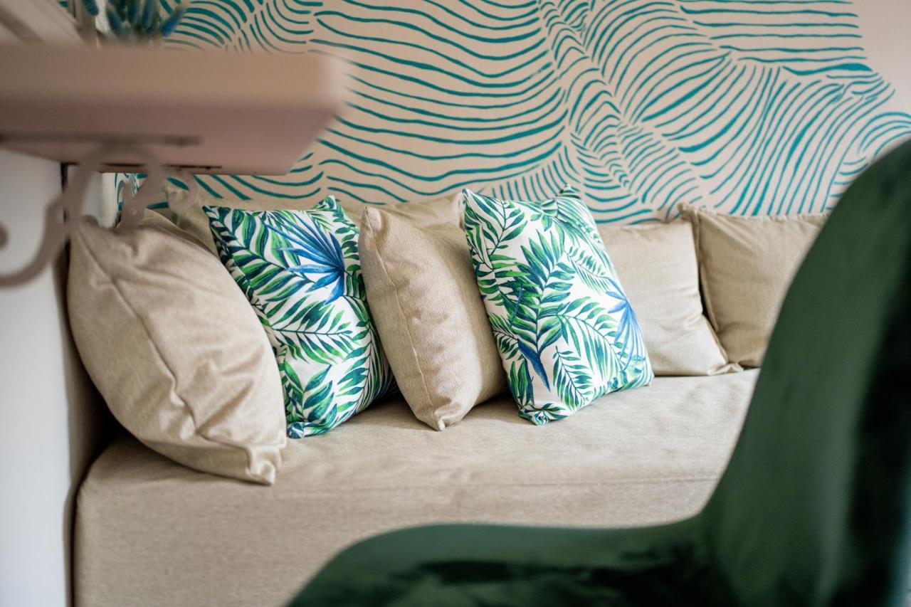 Drita Studios & Apartments Свороната Екстериор снимка