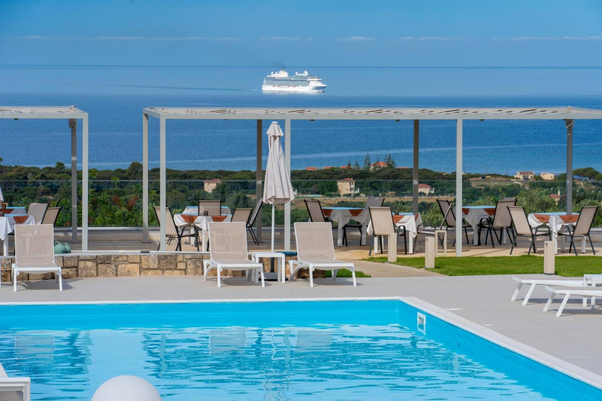 Drita Studios & Apartments Свороната Екстериор снимка